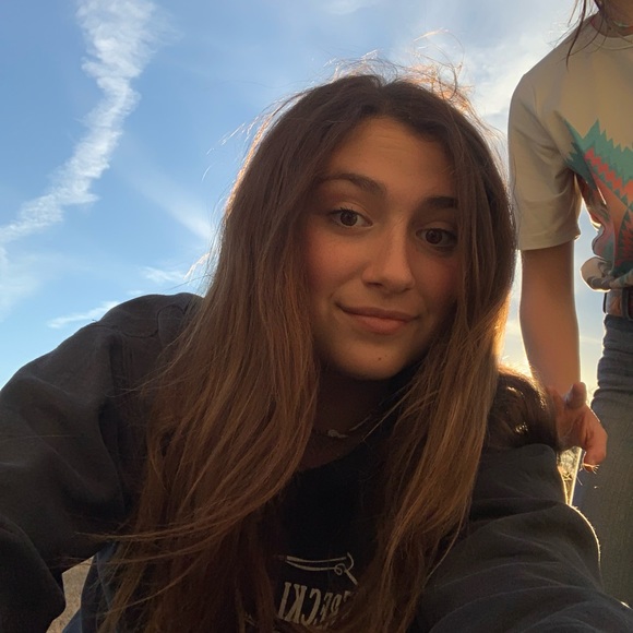 Meet your Posher, Jozee - Picture 1 of 1